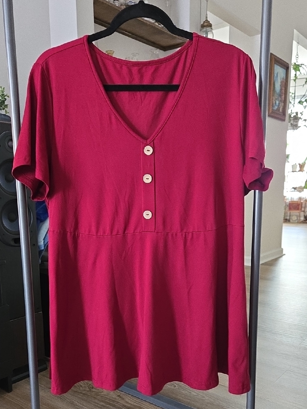 Women’s Magenta Short-Sleeve V-Neck Button Front Top